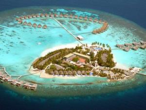 Centara Grand Island Resort and Spa, Maldives | Go Discover Abroad